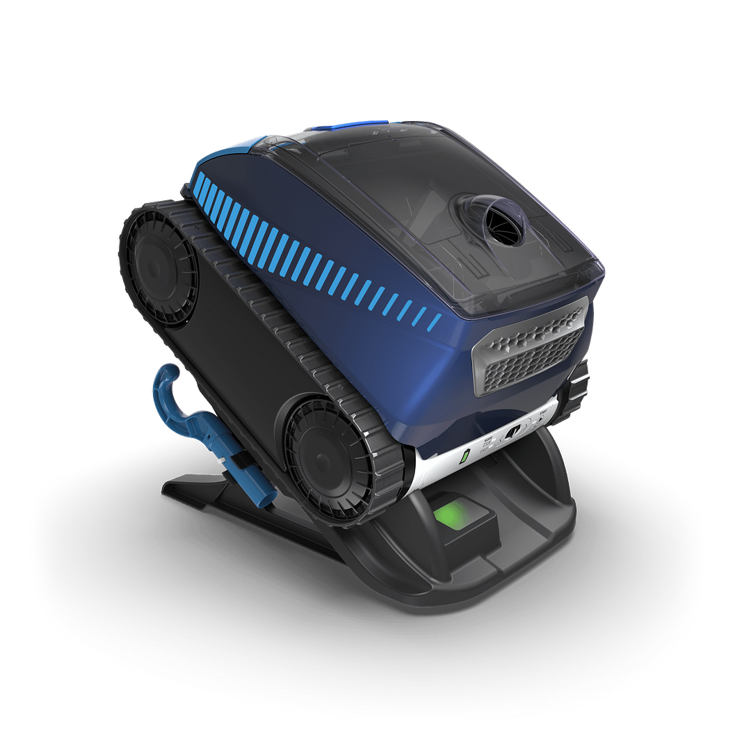 Polaris FREEDOM™ Cordless Robotic Pool Cleaner - Image 9